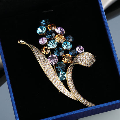 Buckle Zircon Flower Crystal Brooch