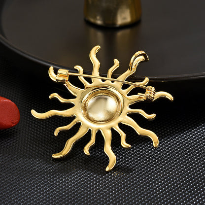 Gold Sun Tide Collar Brooch