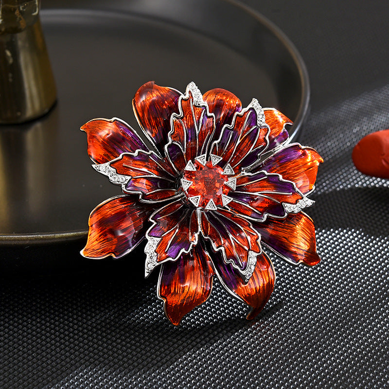 Fashionable Enamel Flower Brooch