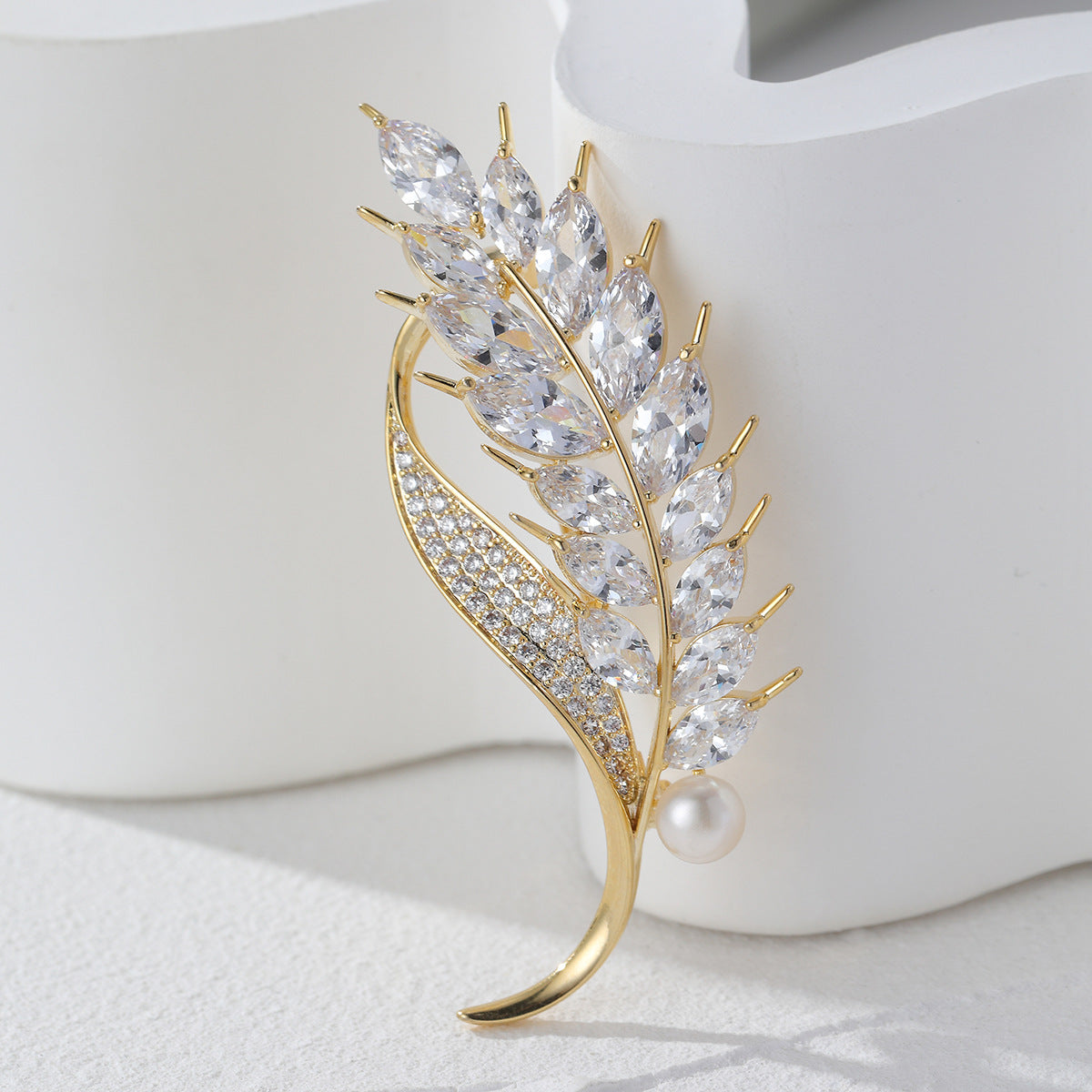 Micro-inlaid Zircon Wheat Ear Brooch