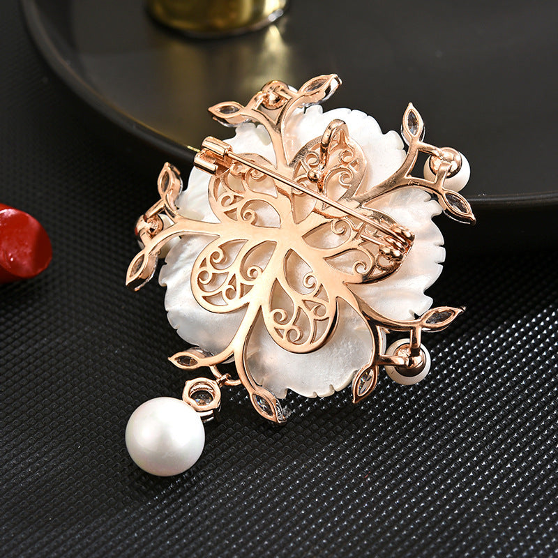 Mother-of-pearl Freshwater Pearl Rose Gold Camellia Brooch