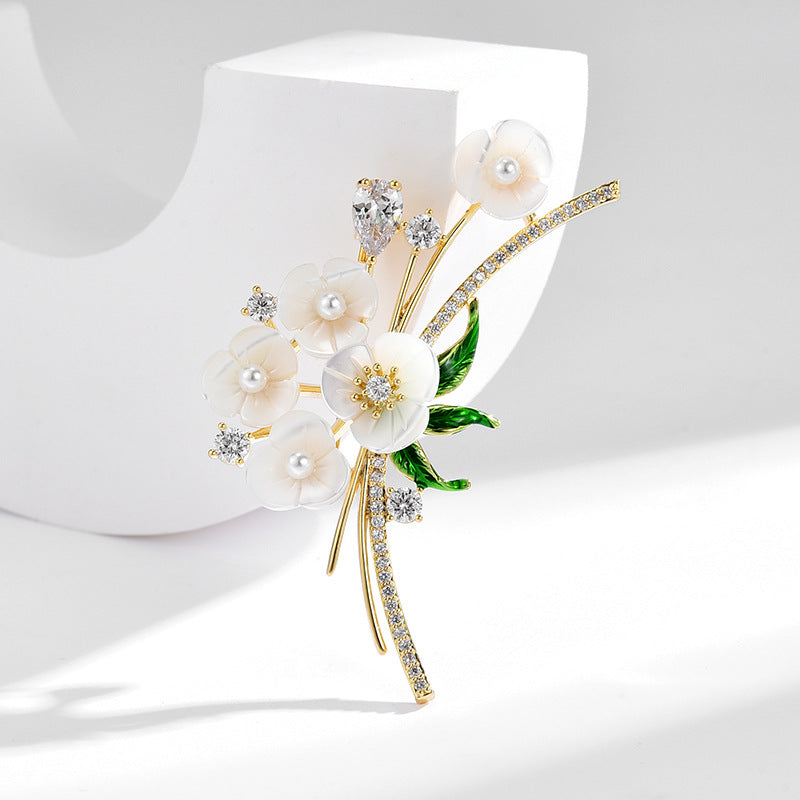 Mother-of-pearl Flowers Brooch