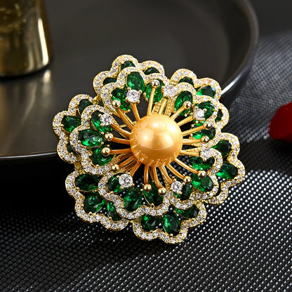 Crystal Emerald Freshwater Pearl Brooch