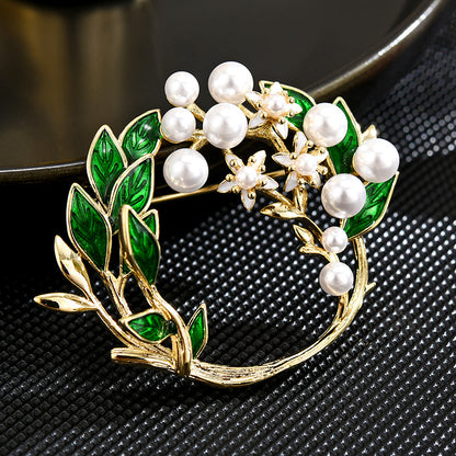 Jasmine Freshwater Pearl Brooch