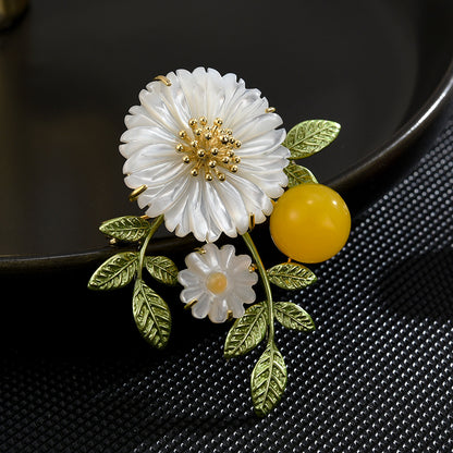 Daisy Mother-of-pearl Brooch