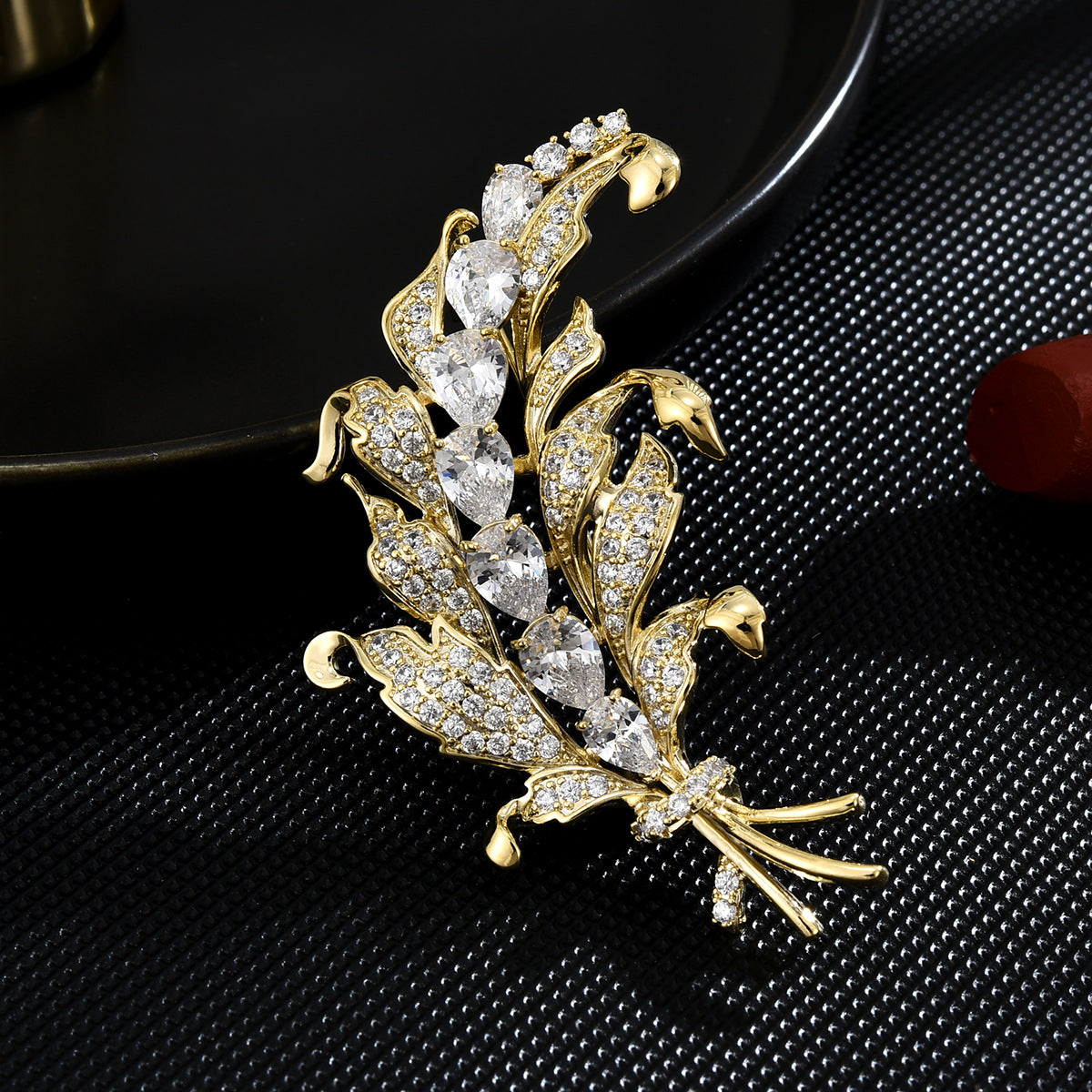 Zirconia Wheat Ear Brooch