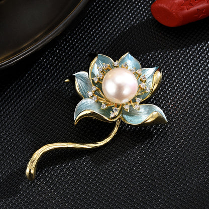 Freshwater Pearl Lotus Zircon brooch