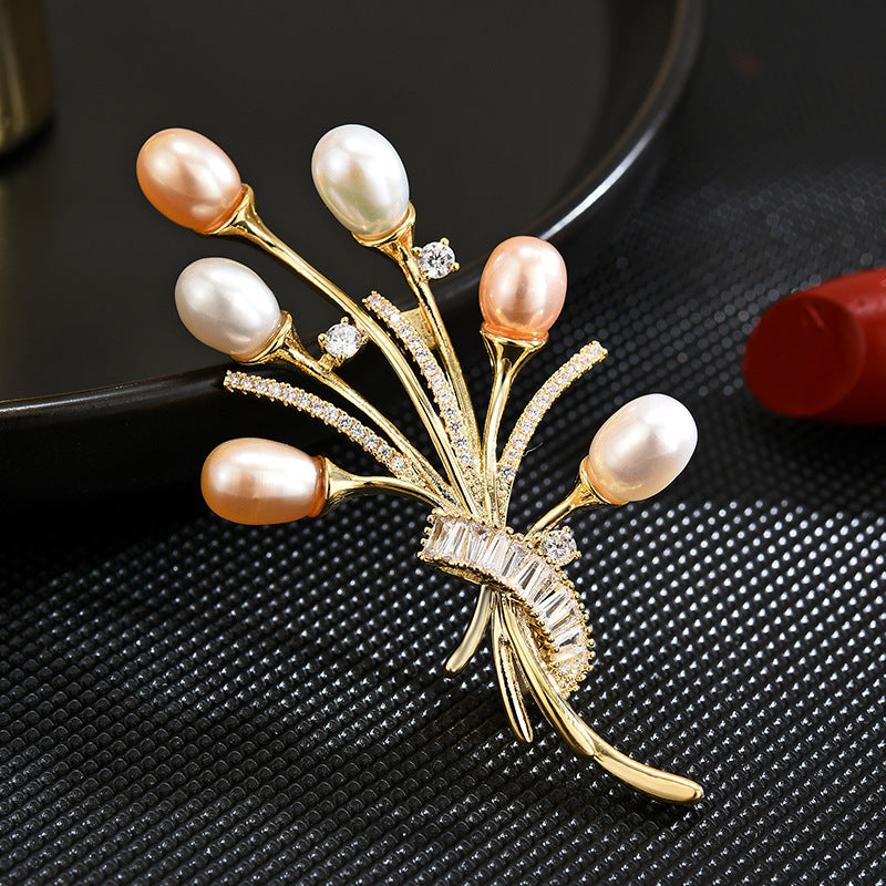 Freshwater Pearl Balloon Brooch