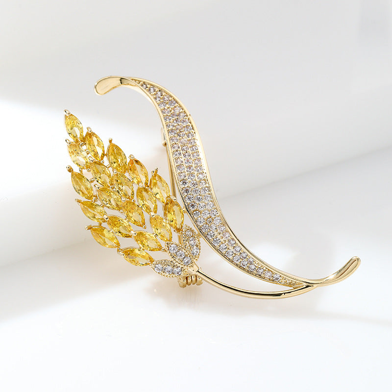 Gold Micro-inlaid Zircon Ear of Wheat Plant Brooch