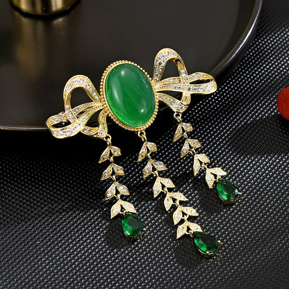 Emerald Three Pendant Brooch