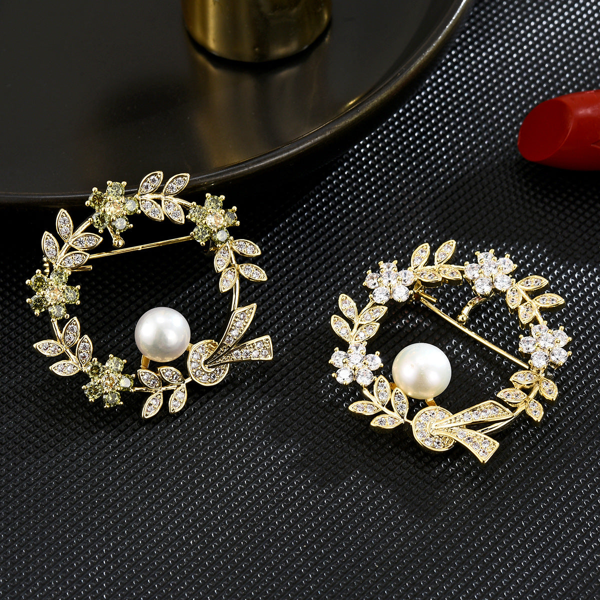 Zircon Wreath Freshwater Pearl Brooch