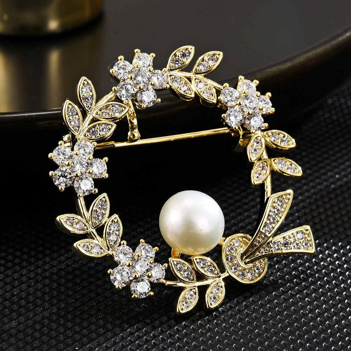 Zircon Wreath Freshwater Pearl Brooch