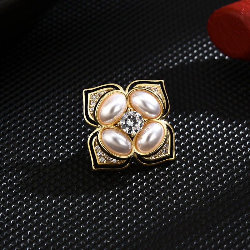 Mother-of-pearl Zircon Flower Brooch Pin