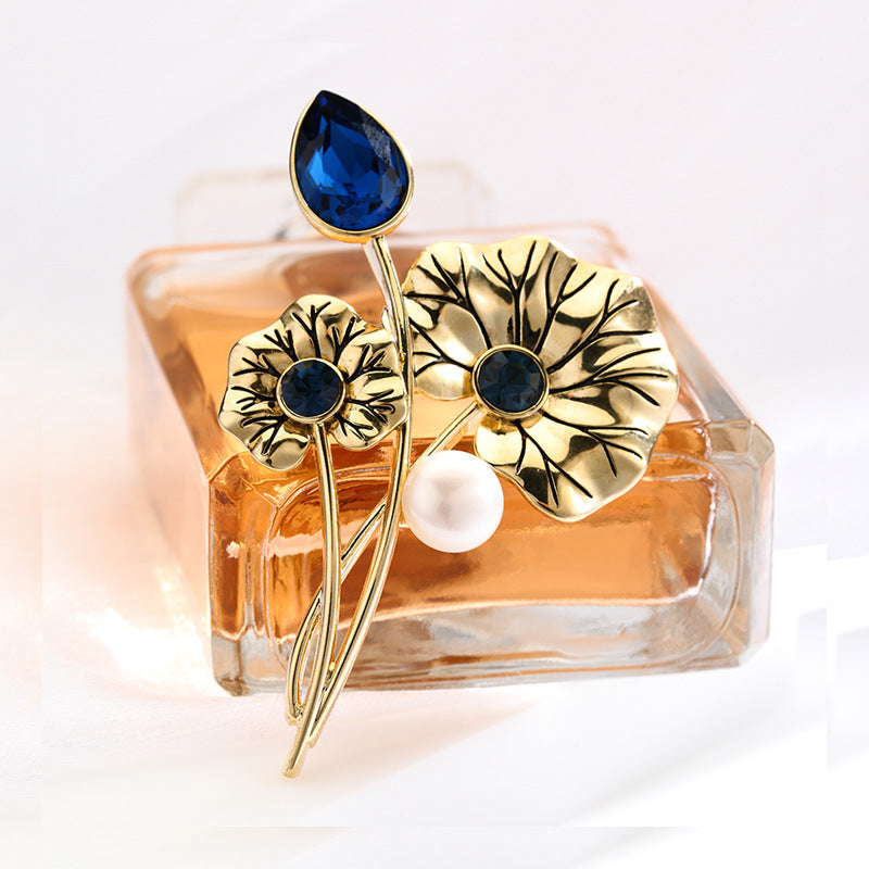 Classic Crystal Lotus Freshwater Pearl Brooch