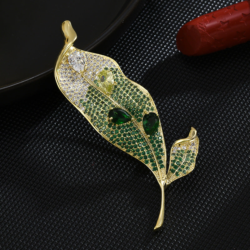 Emerald Zircon Gradient Green Leaf Brooch