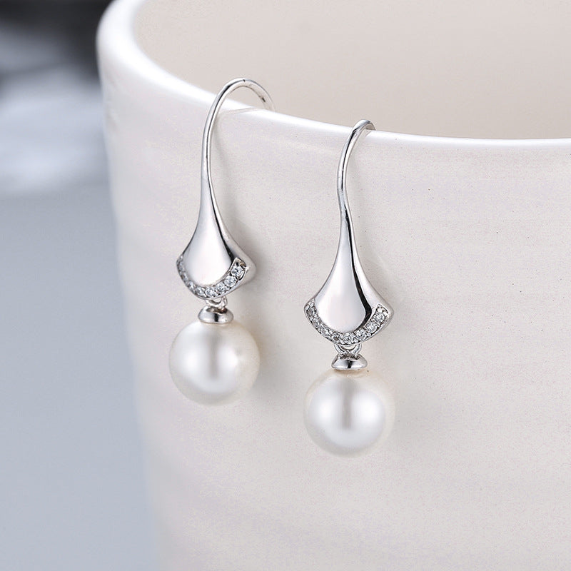 Freshwater Pearl Drop Skirt Shape Hoop Earrings